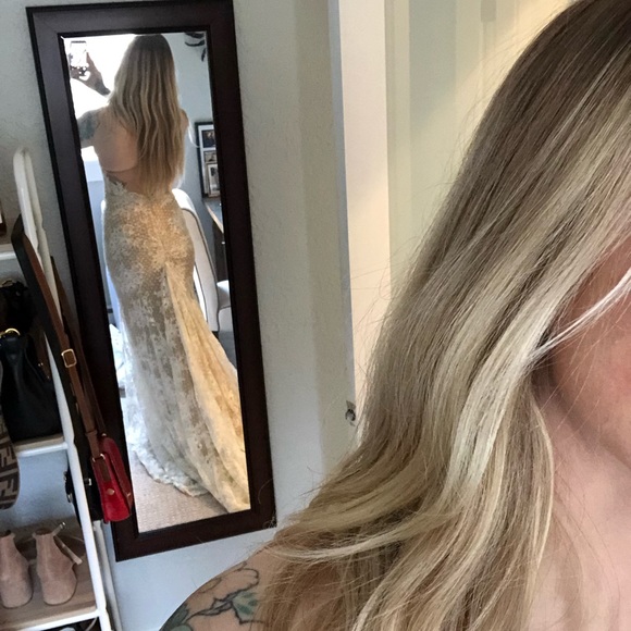 Inbal Dror wedding dress 2013 collection - Picture 2 of 4